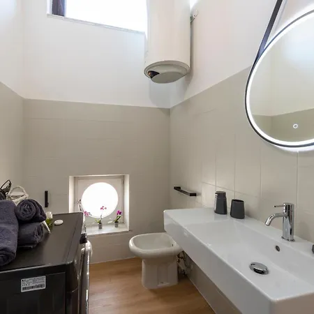 Boutique Rusconi Palace Apartamento